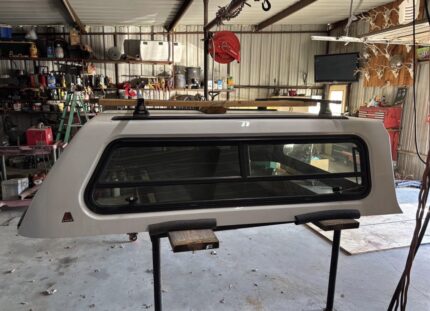 Used 5’7′ Fiberglass Cab High Truck Topper for 09-14 Ford F-150 Short Bed